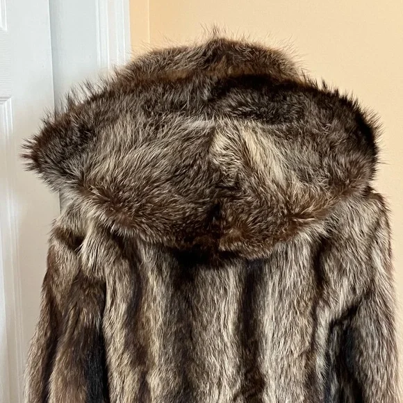 Vintage Hopper Furs Mid Length Raccoon Coat. Sz S-M - Picture 7 of 16